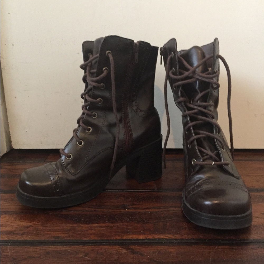 Mudd combat boots